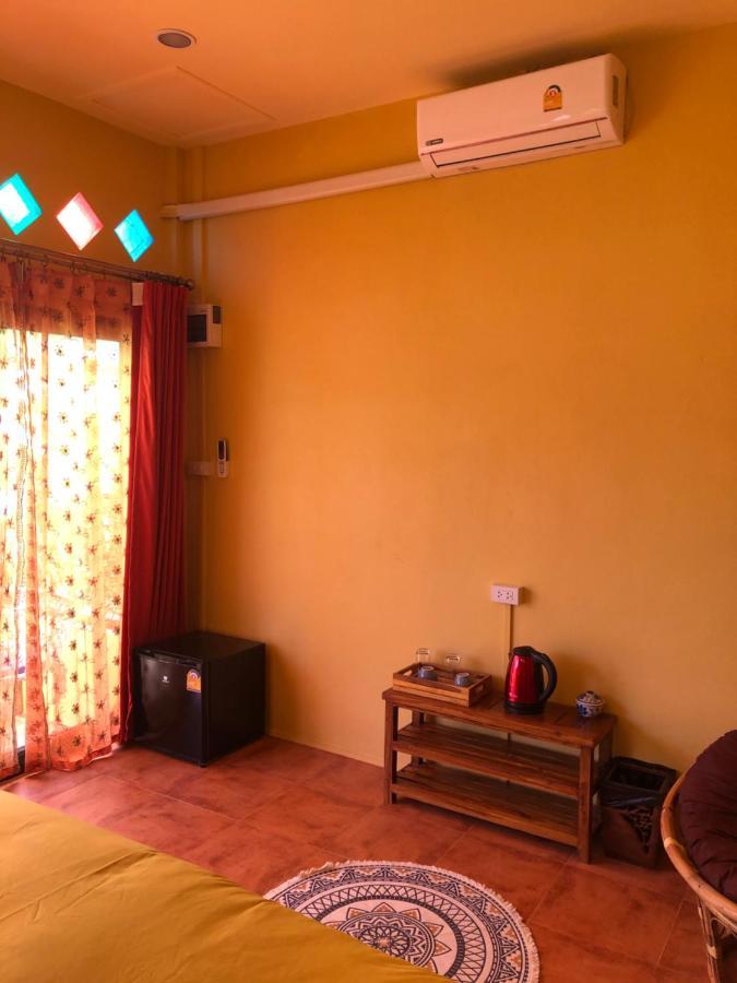 One World Bungalows Ko Lanta Exteriör bild
