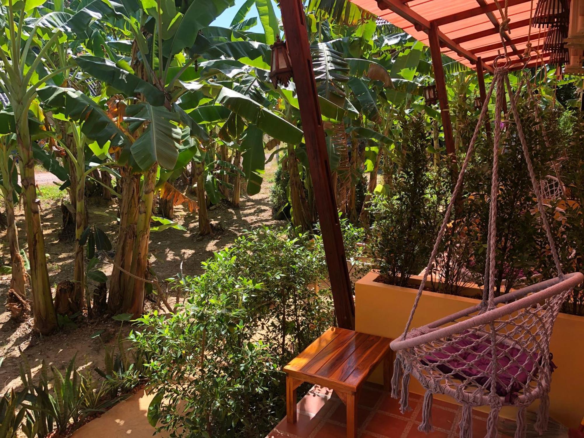 One World Bungalows Ko Lanta Exteriör bild