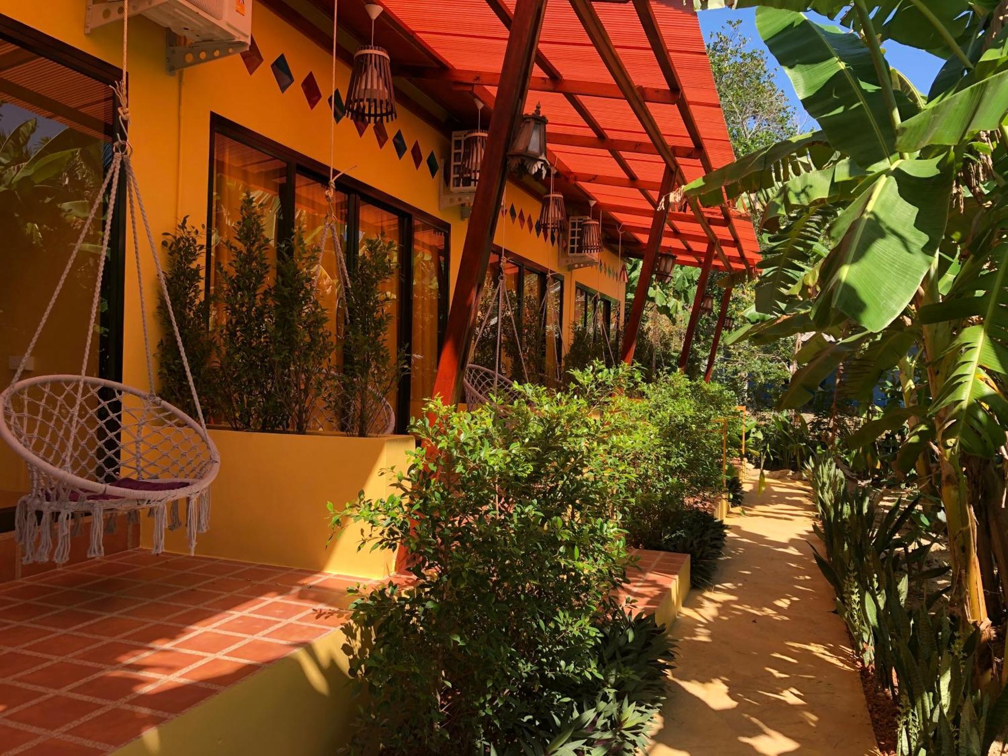 One World Bungalows Ko Lanta Exteriör bild